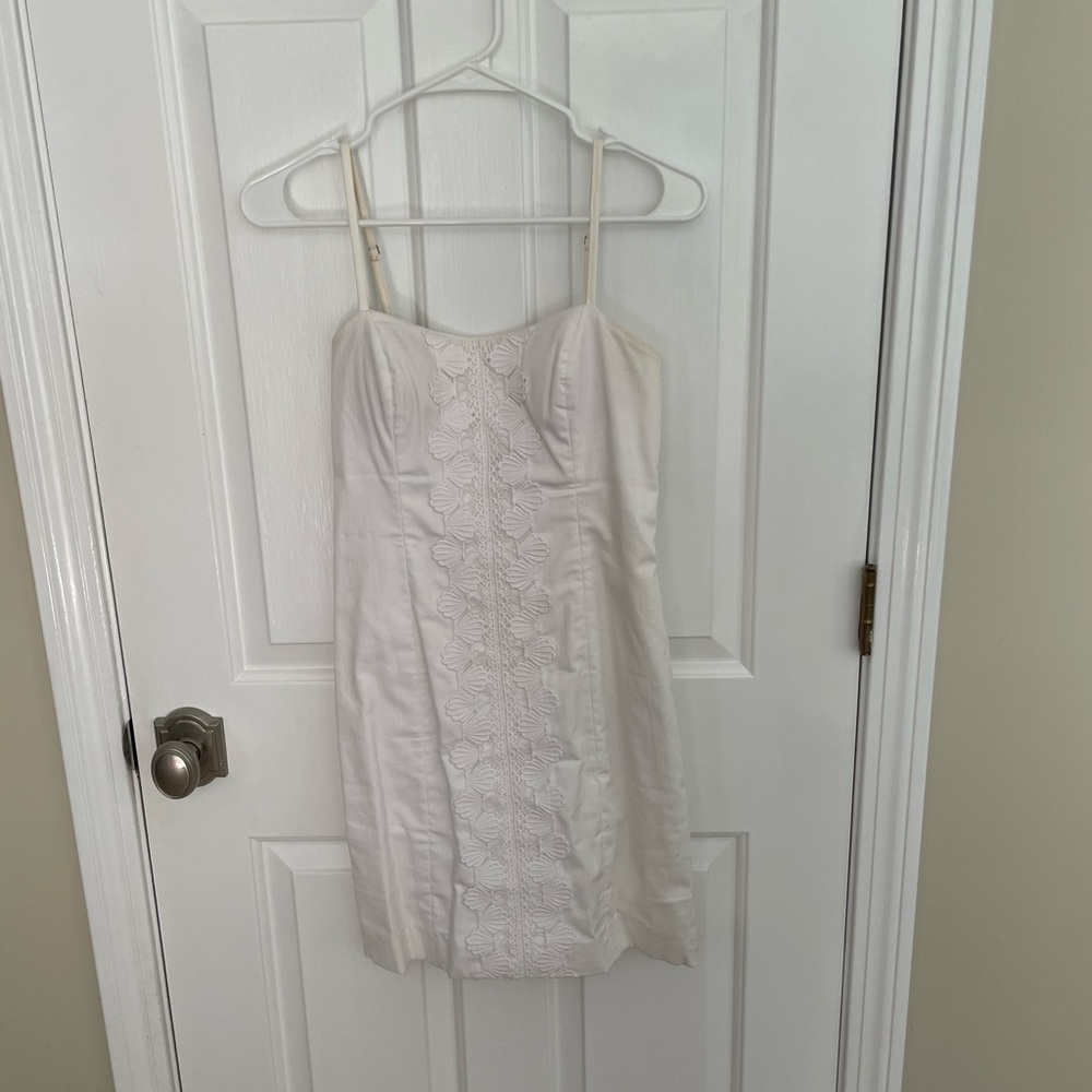 Woman’s Lily Pulitzer dress